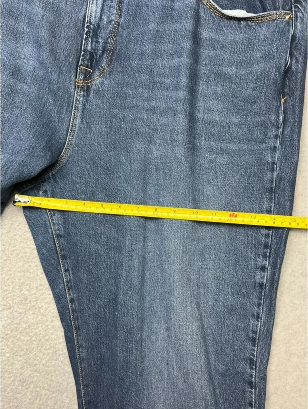 Good American Stretchy High Rise Distress Straight Leg Jeans 16 Curvy Comfort